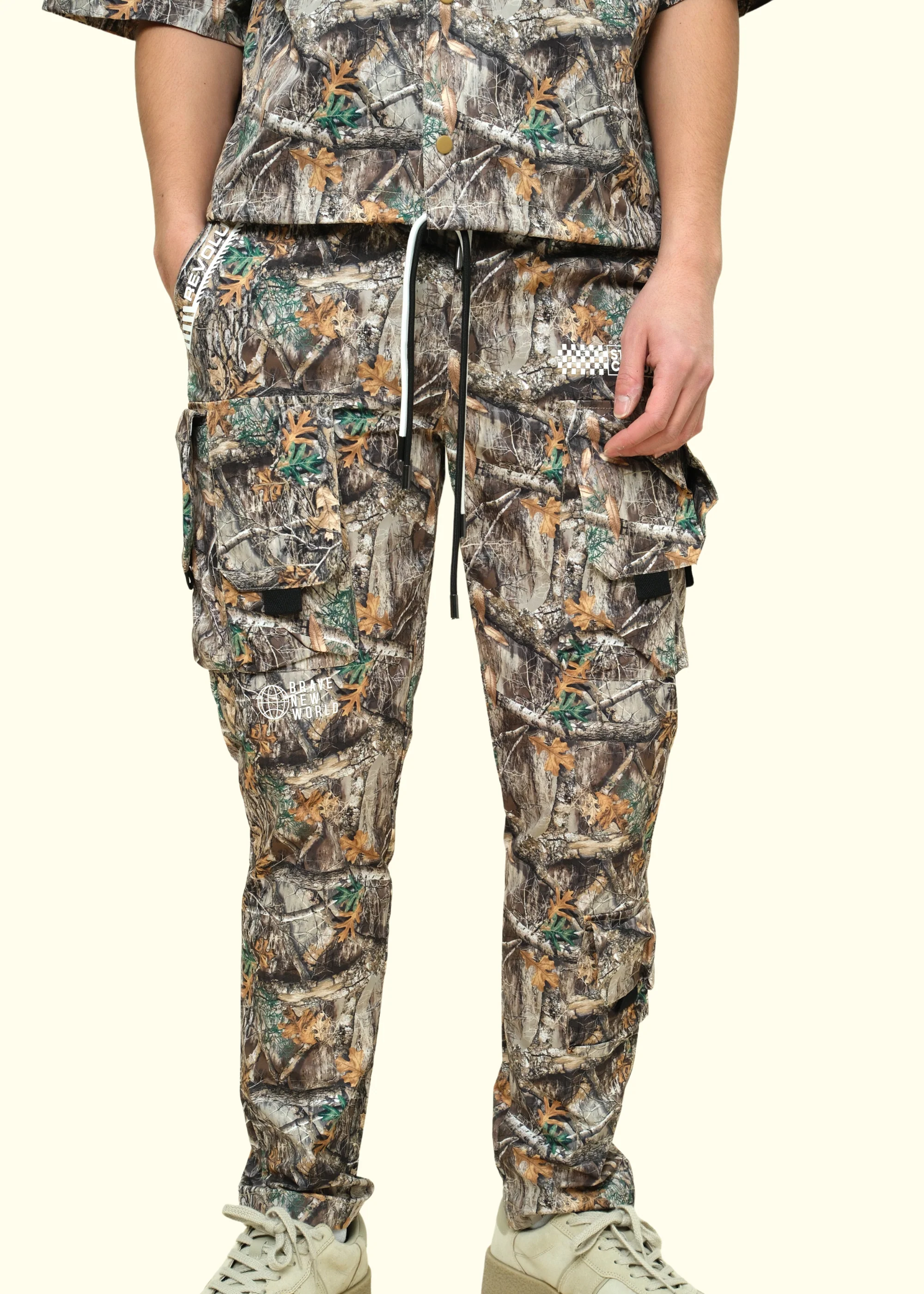 Utility Nylon Hunting Suit - Image 6