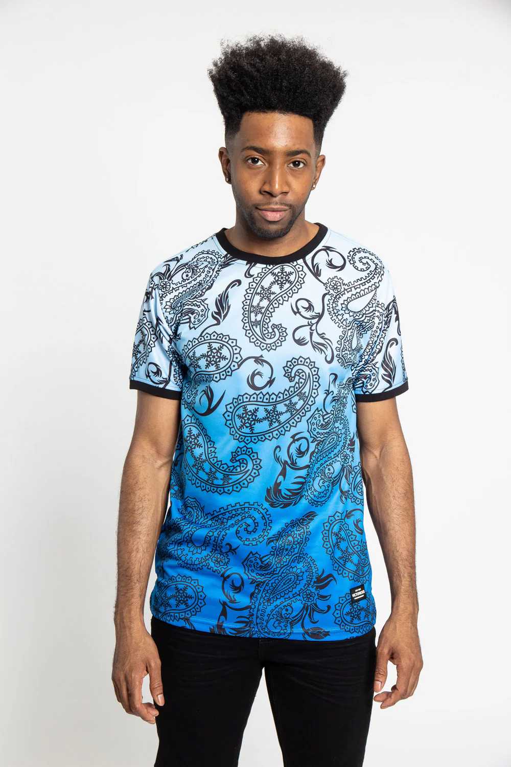 Paisley Gradient Ombre T-Shirt - Image 8