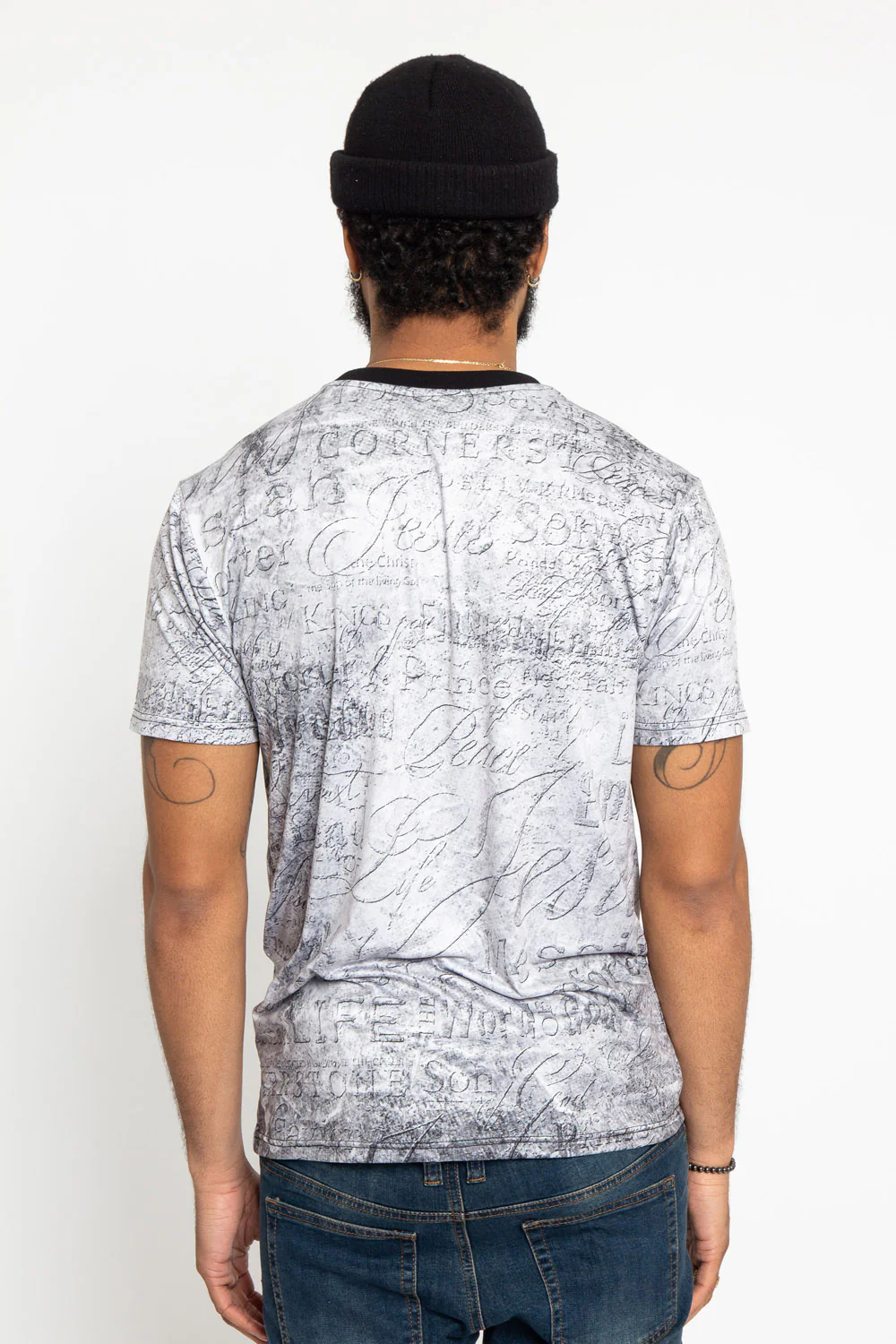 Rosary Hands T-Shirt - Image 3