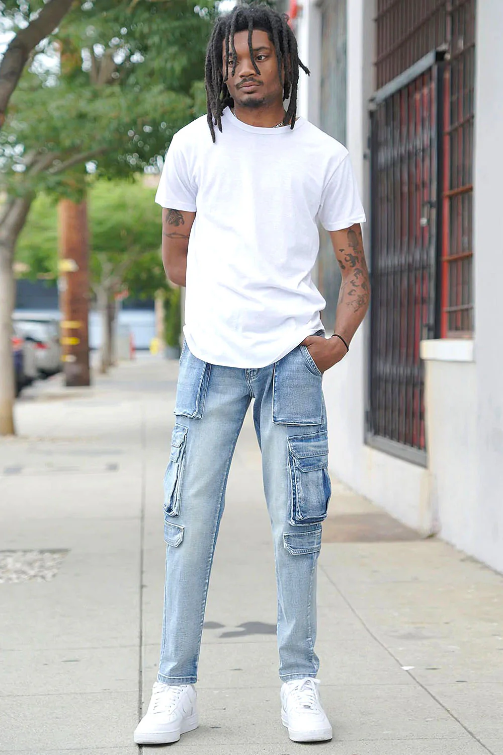 Utility Cargo Relaxed Slim Fit Denim Jeans - Image 5