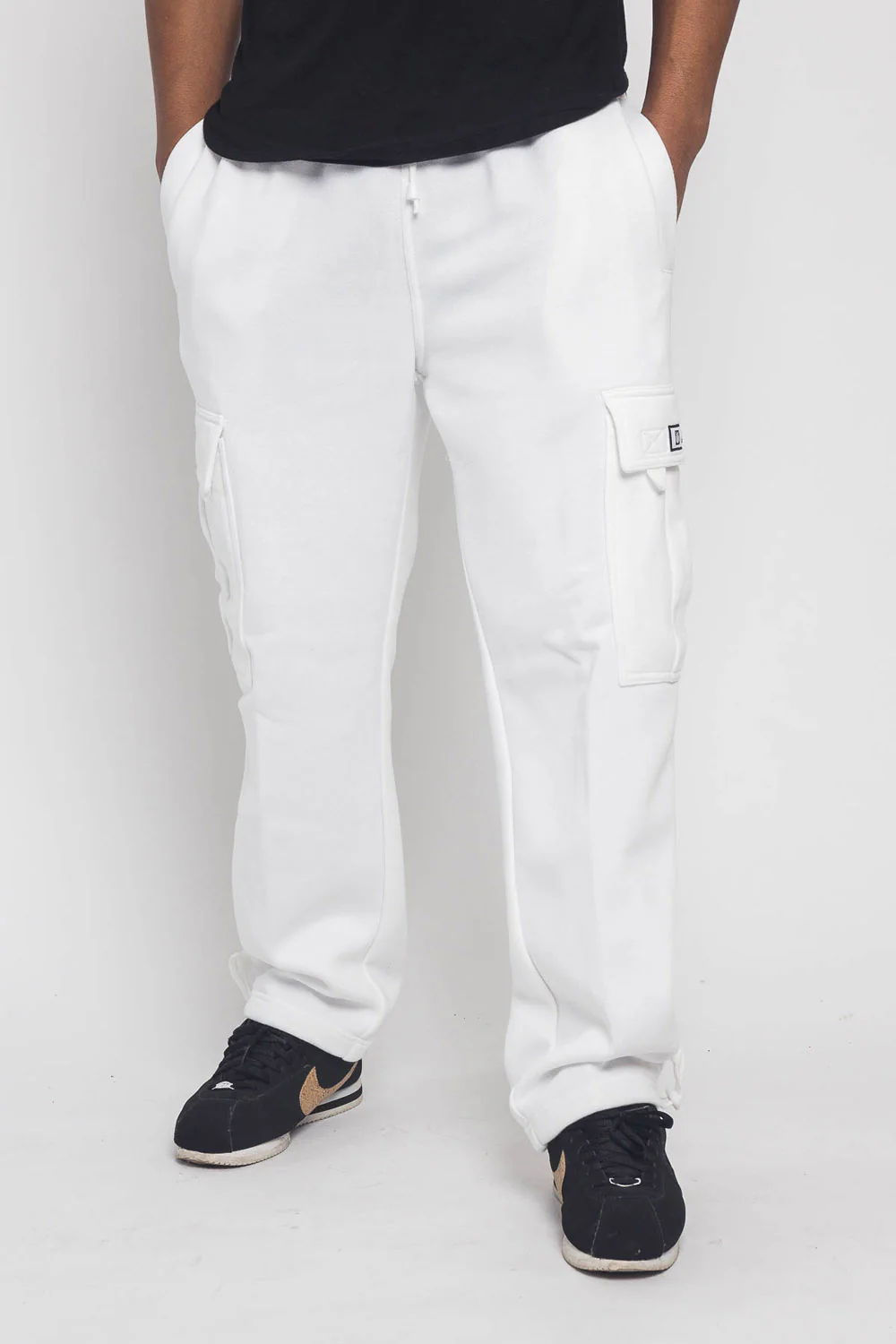 Victorious Men's Solid Fleece Heavyweight Cargo Sweat Pants - Image 7