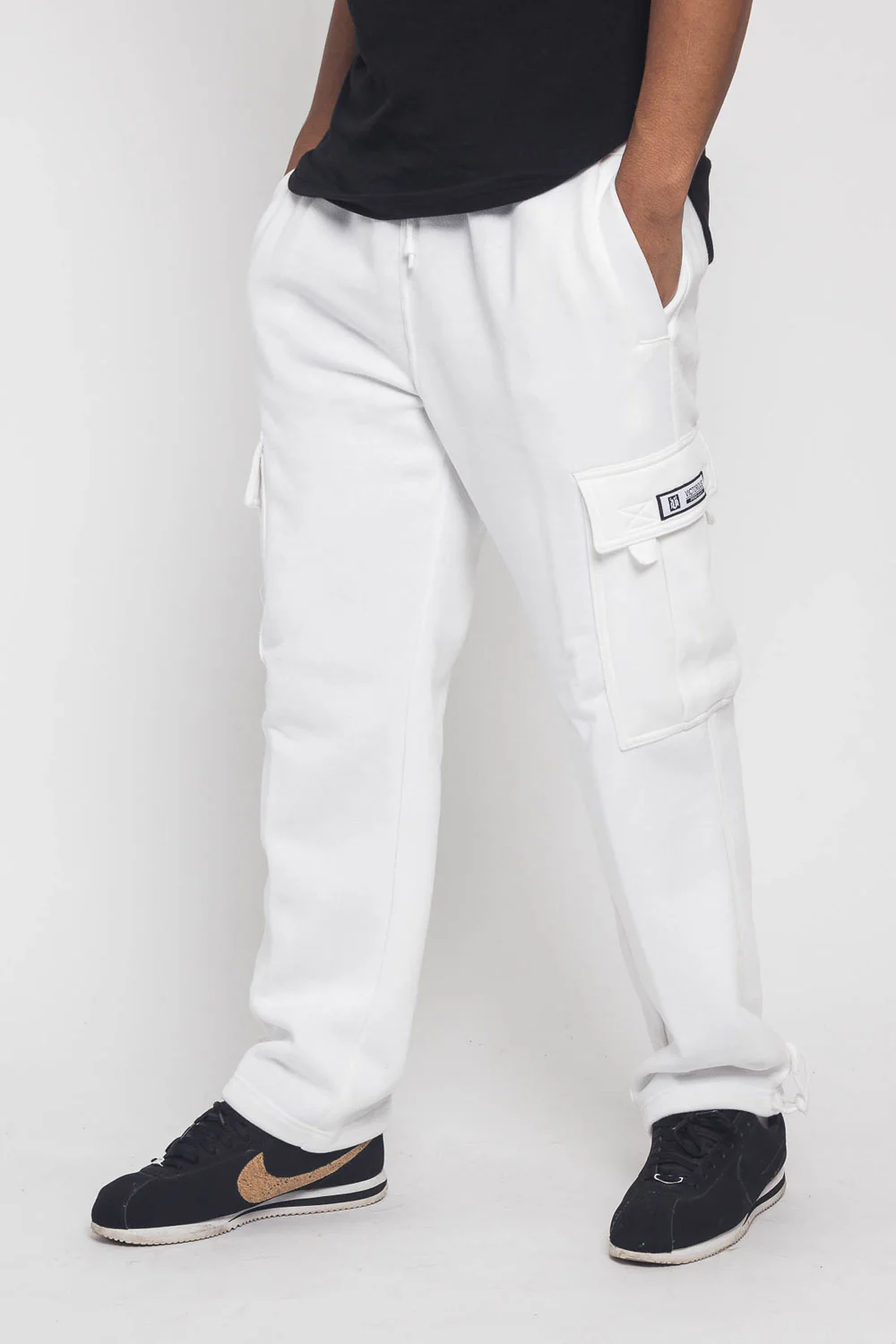 Victorious Men's Solid Fleece Heavyweight Cargo Sweat Pants - Image 8