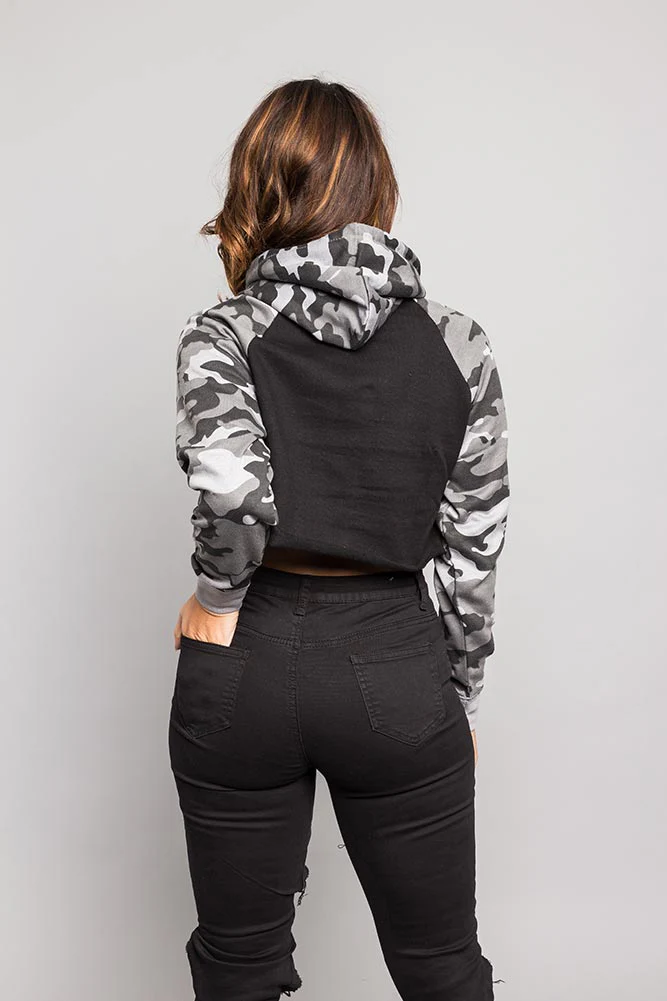 Women's Essential Cropped Long Sleeve Hoodie - Image 48
