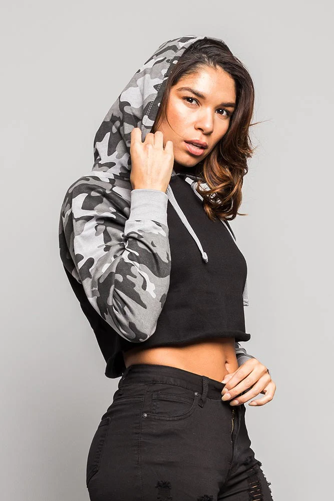 Women's Essential Cropped Long Sleeve Hoodie - Image 50