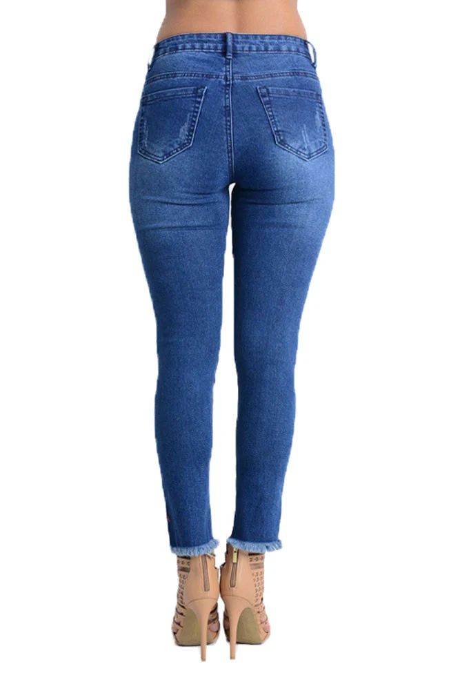 Women's Cut and Frayed Skinny Fit Jeans - Image 3