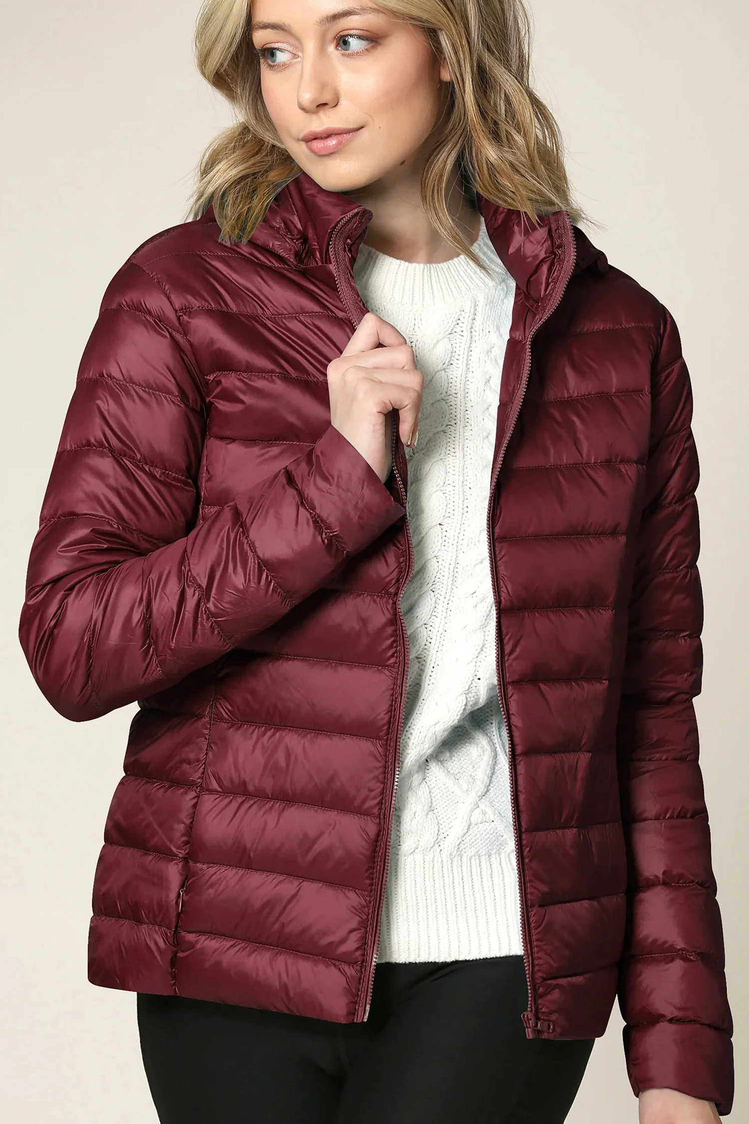 Women's Essential Ultra Light Weight Packable Down Jacket - Image 10