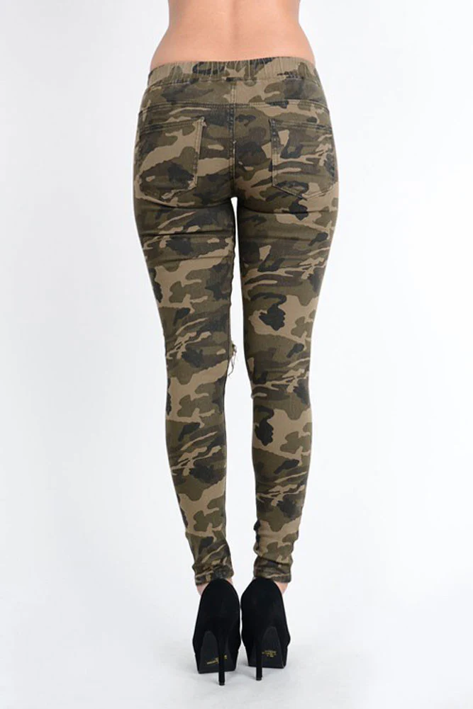 Women's Solid Torn Skinny Jogger Pants - Image 13