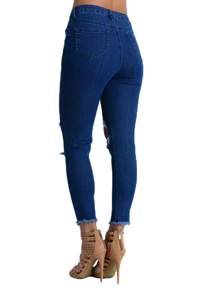 Women's Torn and Frayed Skinny Fit Jeans - Image 4