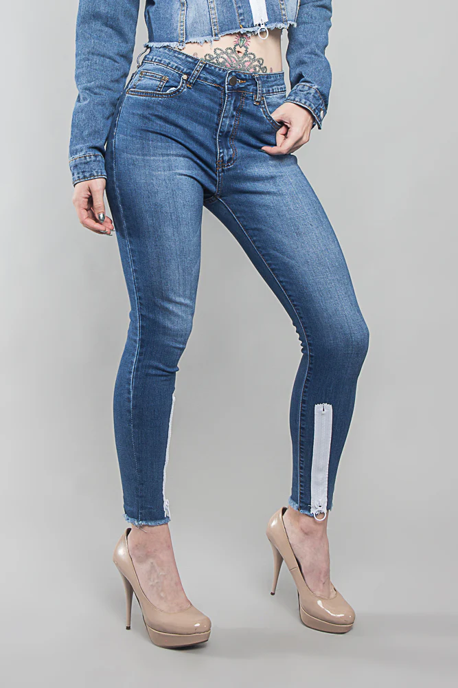 Zippered Denim Jeans - Image 4